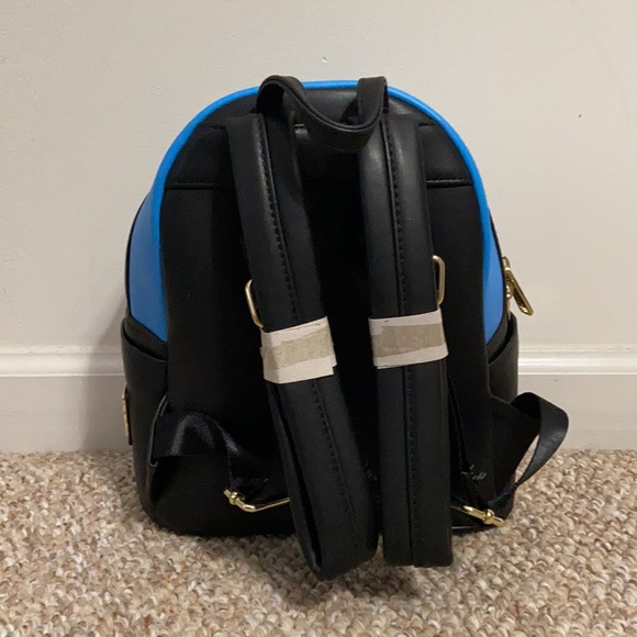 🎉Host Pick🎉 NWOT Peanuts Loungefly Limited Edition Backpack - Picture 6 of 11